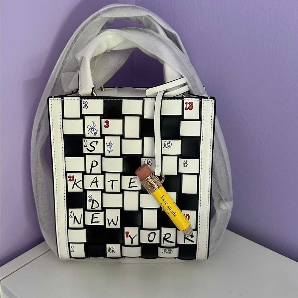 Nwt Kate spade wordplay crossword puzzle mini manhattan bag